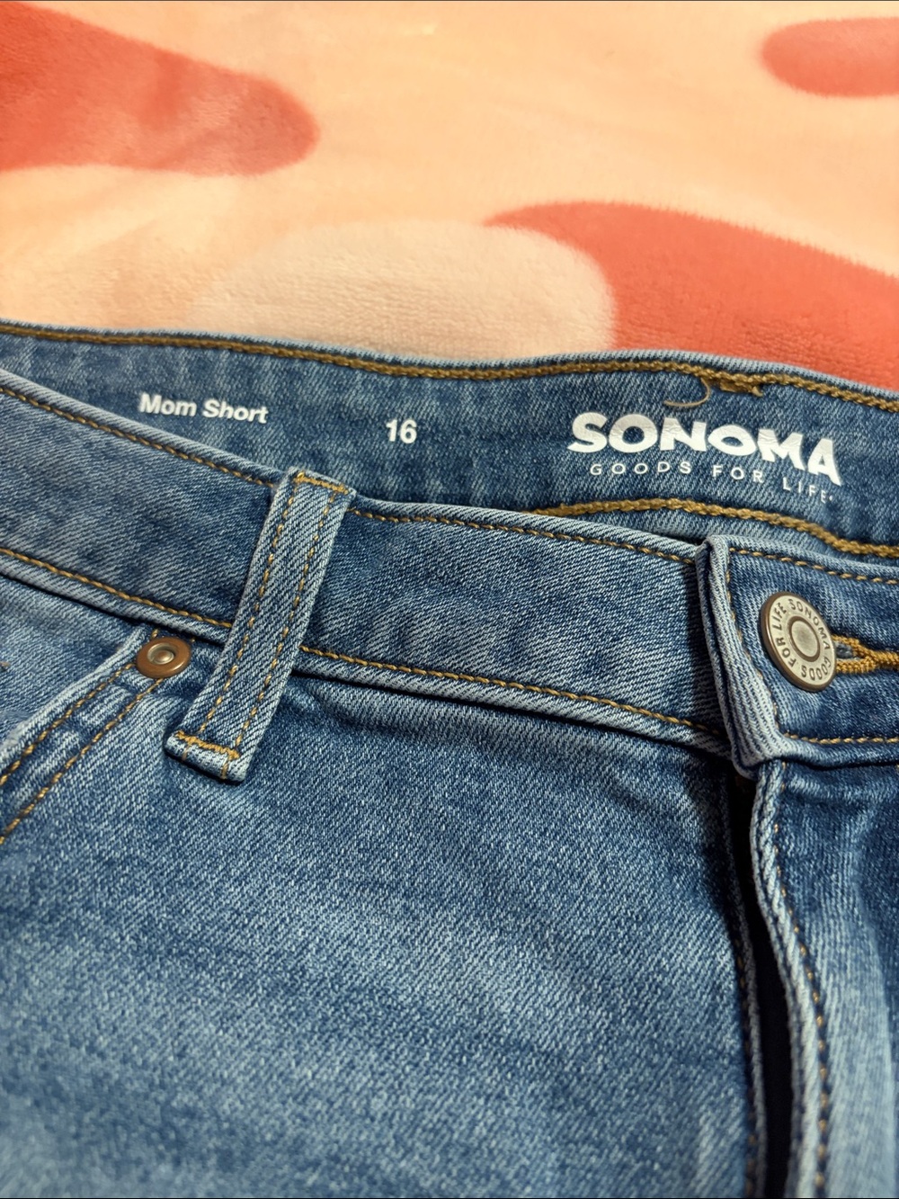 New SONOMA Medium Blue Denim Rolled Hem Mom Shorts 16 Stretchy - Picture 2 of 3